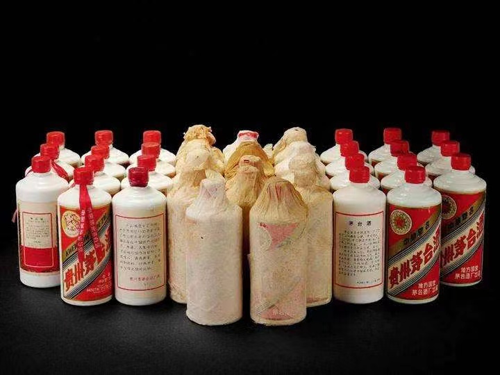 襄垣日照岚山回收酒价格哪里回收(附近上门回收茅台酒）?